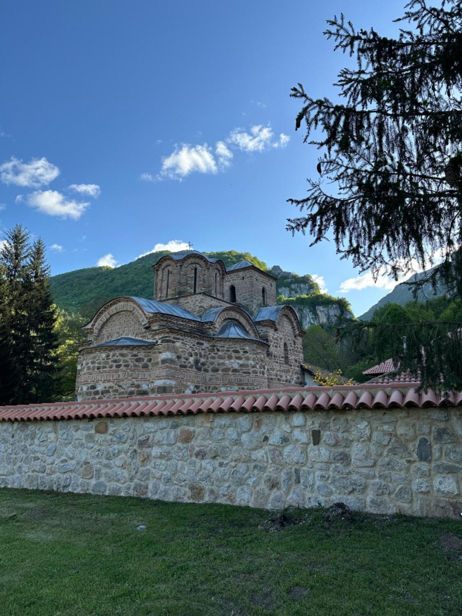 Konak Tosa Poganovo 外观 照片